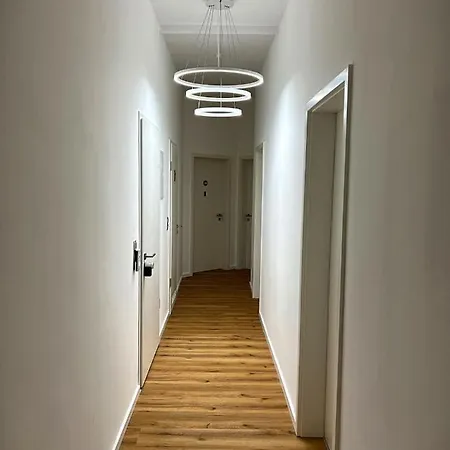 Basswood * Brême