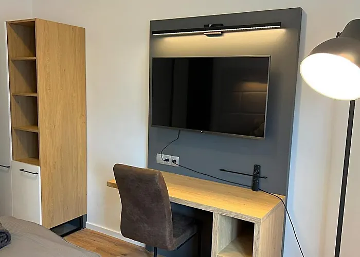 Basswood Guest house *